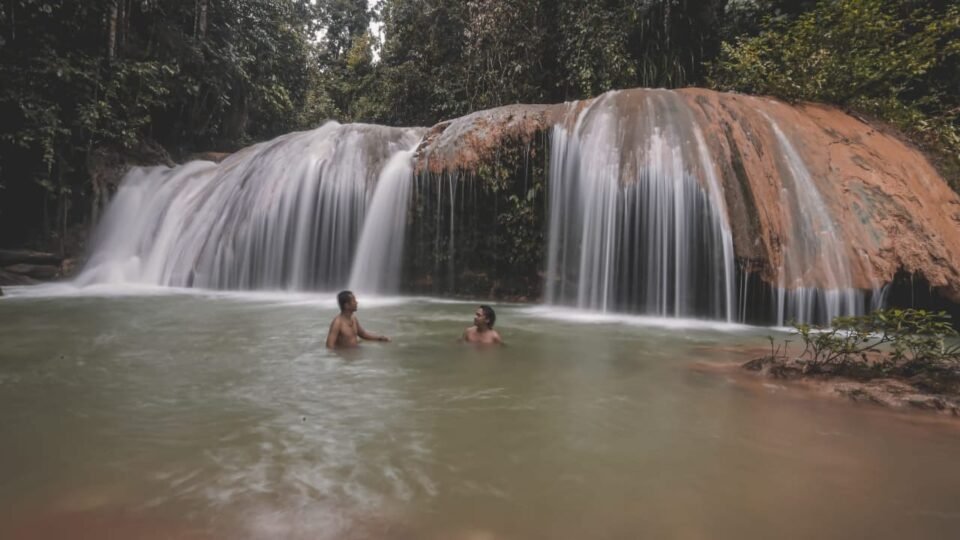 Kembar Siapat Waterfall Kutim