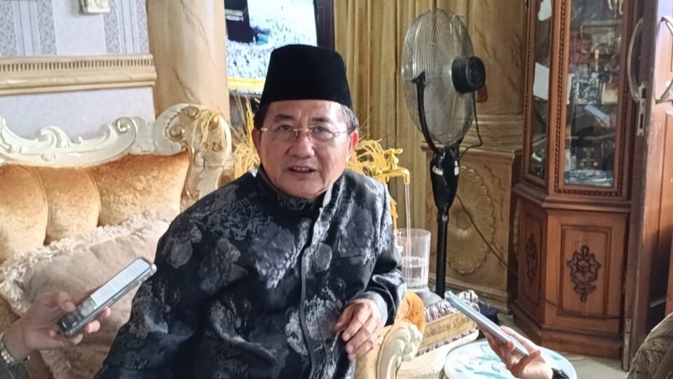 Teks: Mantan Sekretaris Dinas Pendidikan kota Samarinda, Syahruddin.
