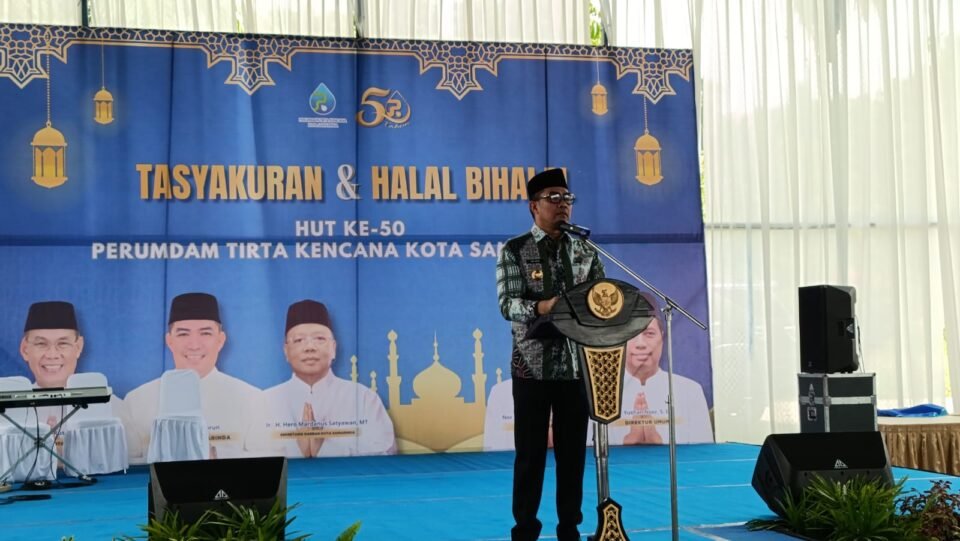 Teks: Wali Kota Samarinda, Andi Harun.