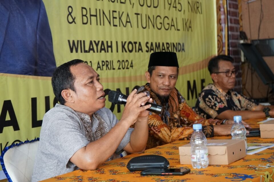 Teks: Ketua Komisi II Kalimantan Timur (Kaltim), Nidya Listiyono.