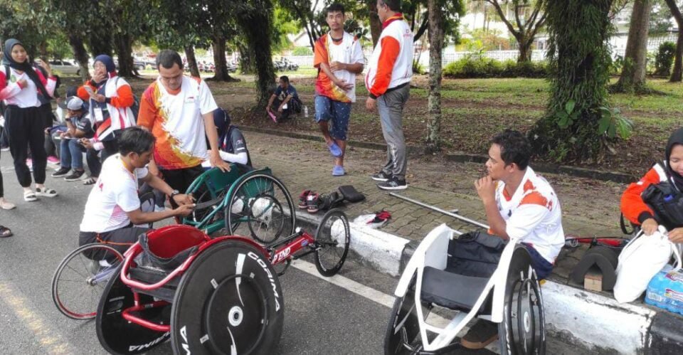 Teks: Tim Balap Kursi Roda Kukar (.ist)