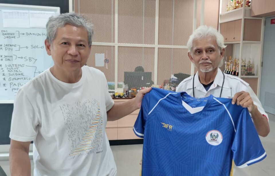 Teks: Ketua Sekaligus Pendiri Asosiasi Sekolah Sepak Bola Indonesia (ASSBI), Taufik Jursal Effendi.