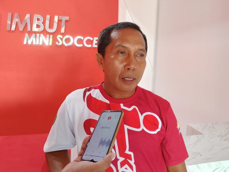 Teks: Kepala Bidang Peningkatan Prestasi Olahraga Dispora Kukar, Zukran.