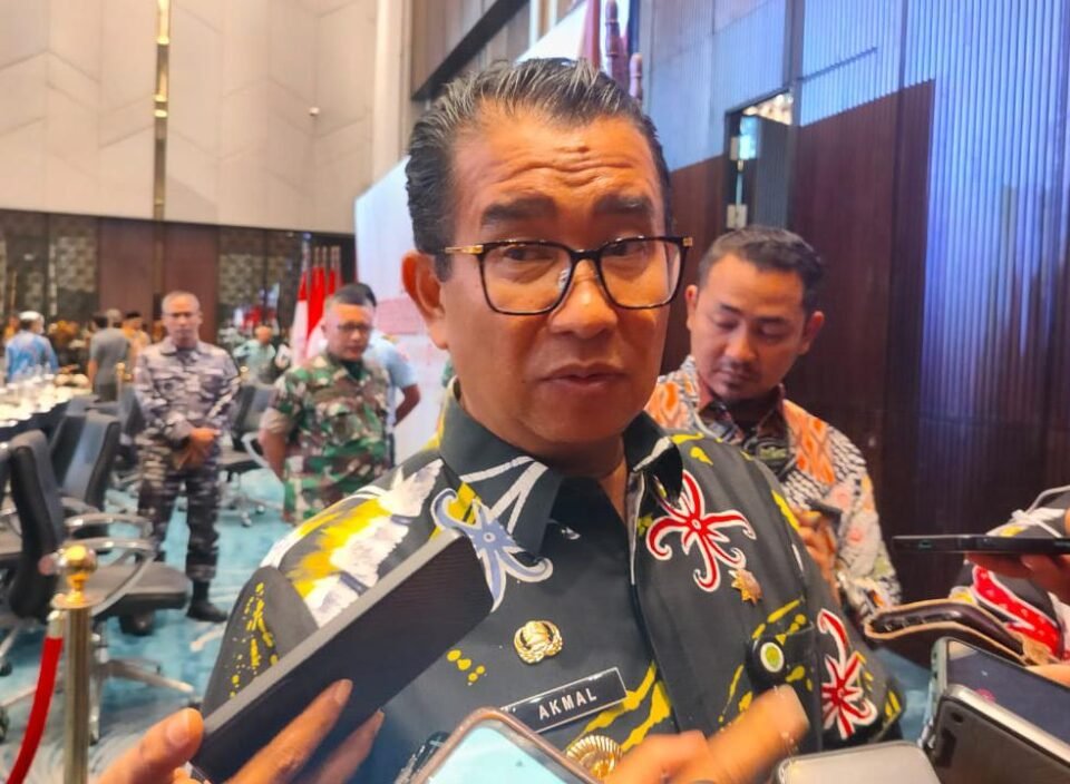 Teks: Pj Gubernur Kaltim, Akmal Malik.