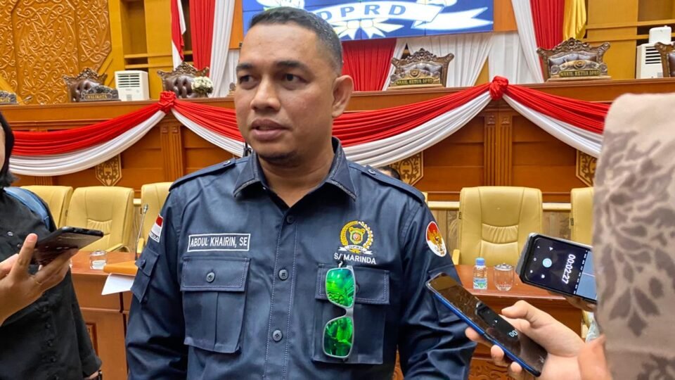 Teks: Anggota Komisi I DPRD Samarinda, Abdul Khairin.