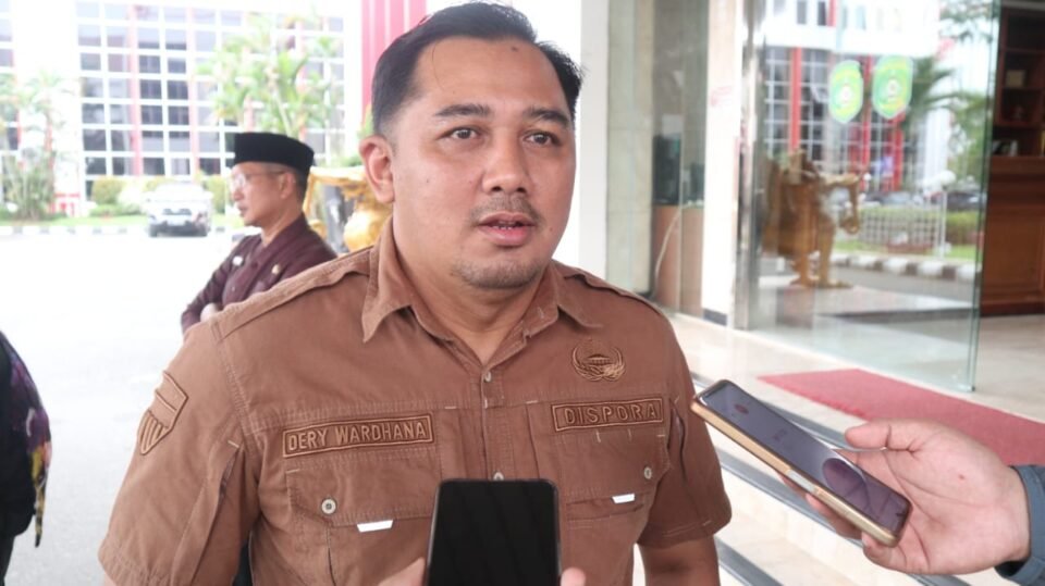 Teks: Kepala Bidang Kepemudaan Dispora Kukar, Dery Wardhana.